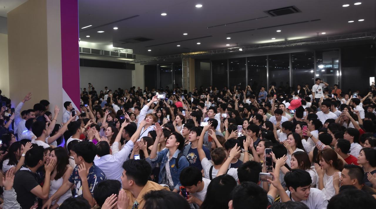 鲍鱼视频2026年度影迷见面会